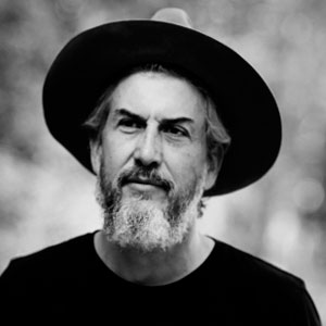 Vrijkaarten voor uniek soloconcert Howe Gelb (Giant Sand)