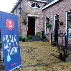 Met Heaven naar A Walk About Music